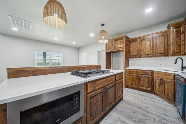 2624 N 434, Pryor, OK 74361