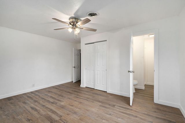 2353 E Locust Street, Springfield, MO 65803