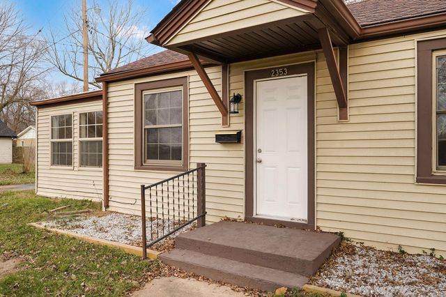 2353 E Locust Street, Springfield, MO 65803