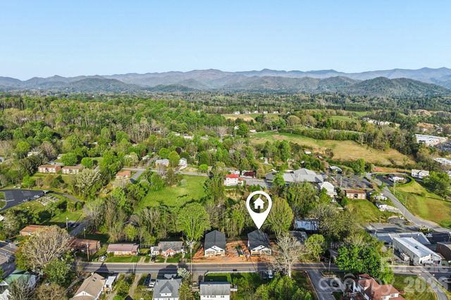 124 N Main Street 2, Mars Hill, NC 28754