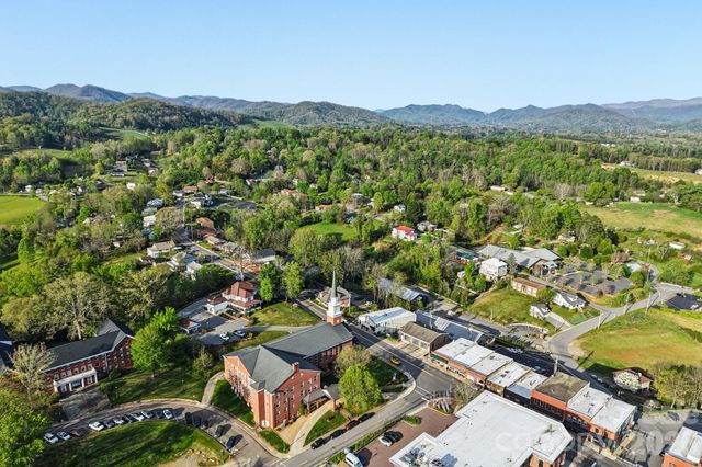 124 N Main Street 2, Mars Hill, NC 28754