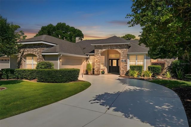 1941 CITRUS COURT, Mount Dora, FL 32757