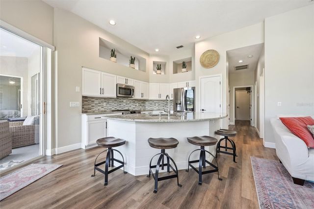 1941 CITRUS COURT, Mount Dora, FL 32757