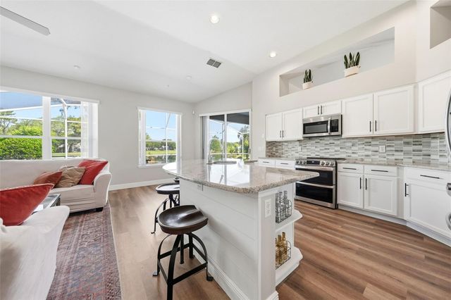 1941 CITRUS COURT, Mount Dora, FL 32757