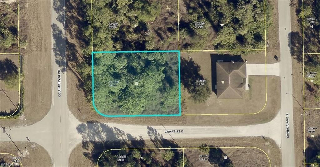 421 Columbus BLVD S, LEHIGH ACRES, FL 33974 — exterior
