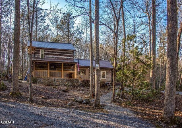 125 Cricket Hollow Way, Cosby, TN 37722
