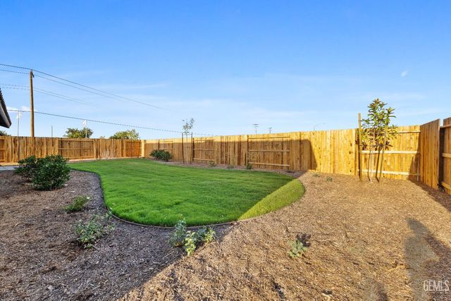 7305 Erskineville Drive, Bakersfield, CA 93307