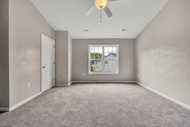 4231 Hannah Belle WAY, Roanoke, VA 24018