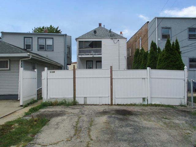 1209 N 22ND Avenue, Melrose Park, IL 60160