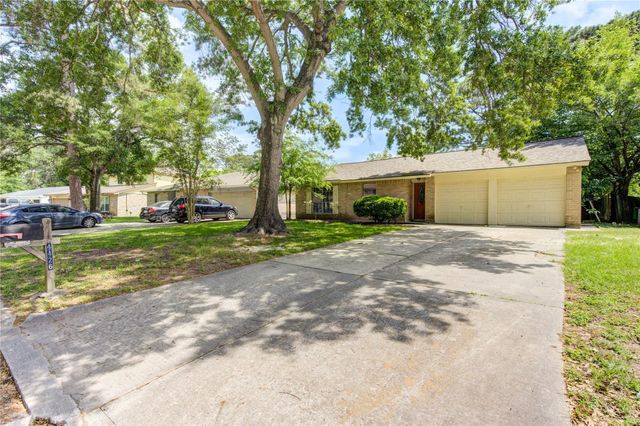 4426 Burkegate Drive, Spring, TX 77373