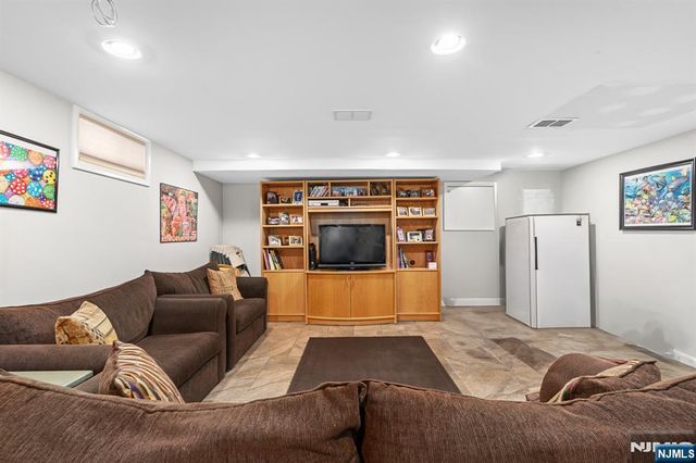 42 Heights Road, Clifton, NJ 07012