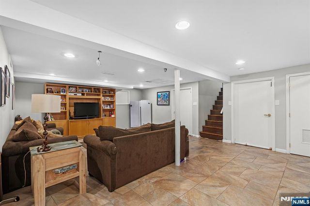 42 Heights Road, Clifton, NJ 07012