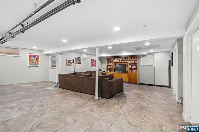 42 Heights Road, Clifton, NJ 07012