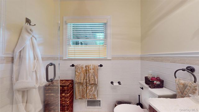 3401 Homestead Avenue, Wantagh, NY 11793