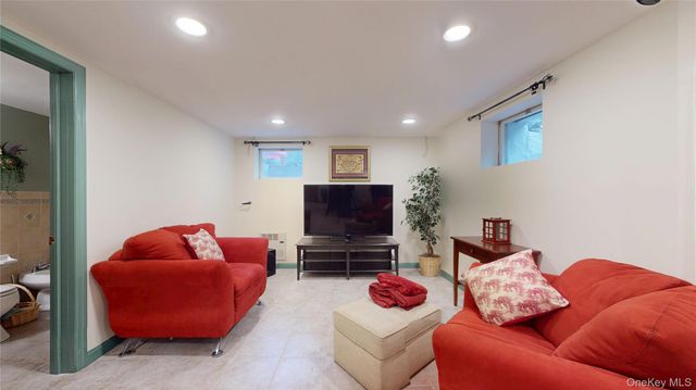 3401 Homestead Avenue, Wantagh, NY 11793