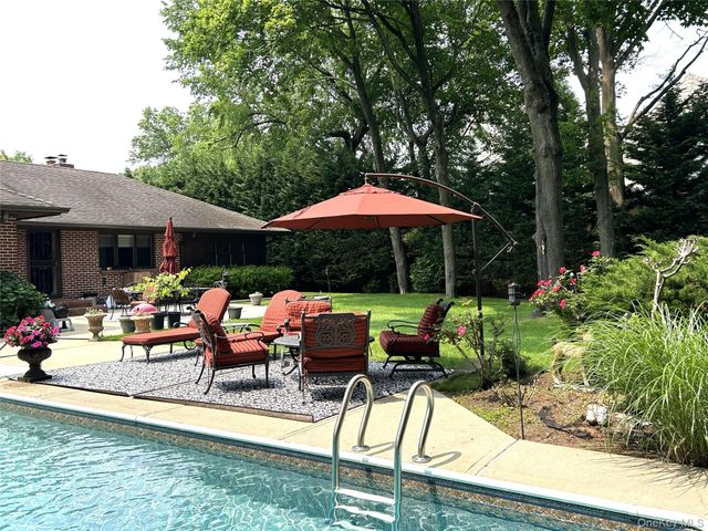3401 Homestead Avenue, Wantagh, NY 11793