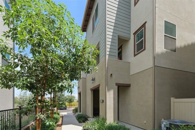 2600 Sprout Lane 104, Corona, CA 92883