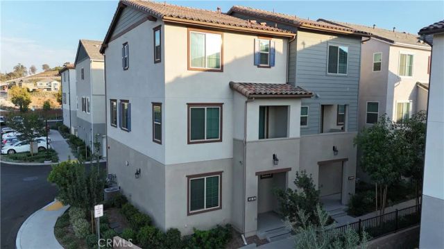 2600 Sprout Lane 104, Corona, CA 92883