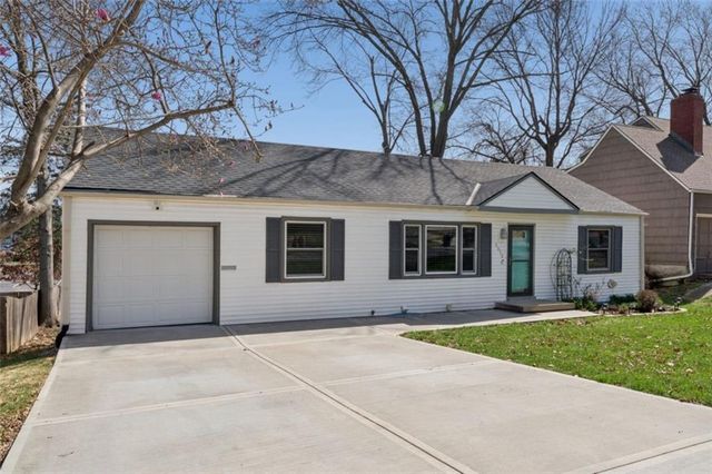 5515 Granada Street, Roeland Park, KS 66205