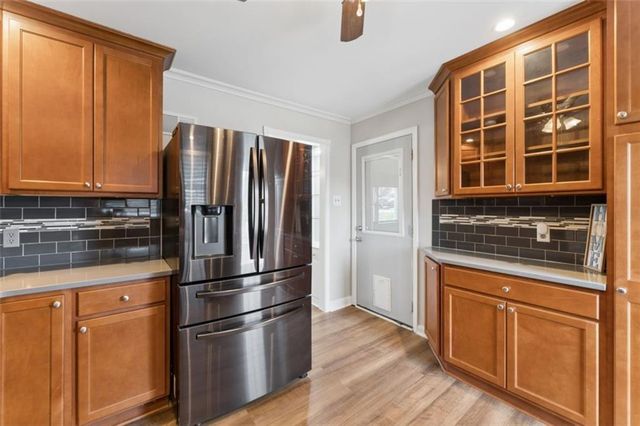 5515 Granada Street, Roeland Park, KS 66205