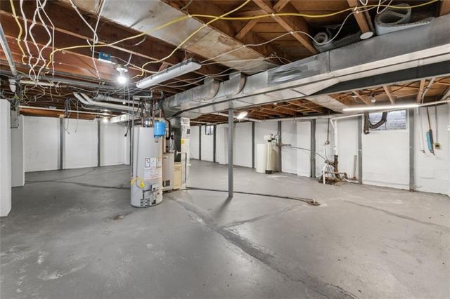 5515 Granada Street, Roeland Park, KS 66205