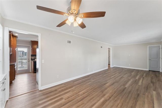 5515 Granada Street, Roeland Park, KS 66205