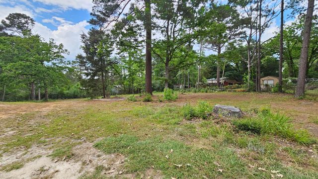 1894 Lake Vernon, Leesville, LA 71446