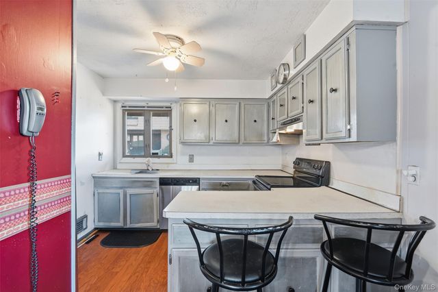 10 Heritage Drive A, New City, NY 10956