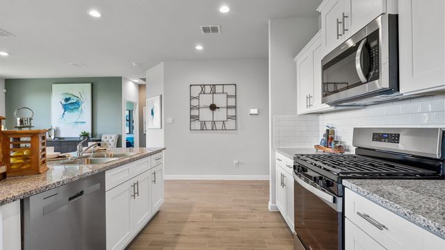 9740 MCCLANE FARM Drive, Fort Worth, TX 76036