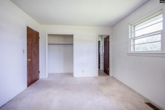 8543 North Road, North, SC 29112
