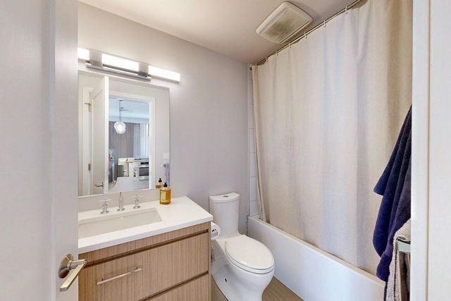 50 Symphony Rd 402, Boston, MA 02115