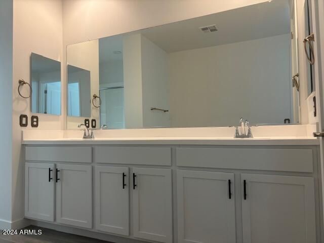 9511 E Talon Avenue, Mesa, AZ 85212