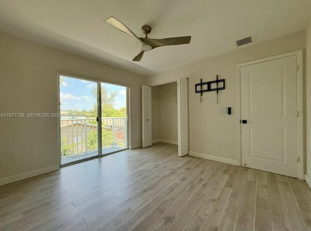 1035 NW 2nd Ave, Fort Lauderdale, FL 33311