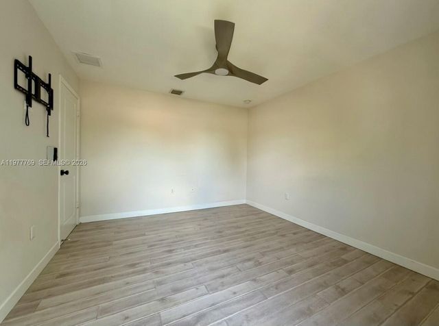 1035 NW 2nd Ave, Fort Lauderdale, FL 33311