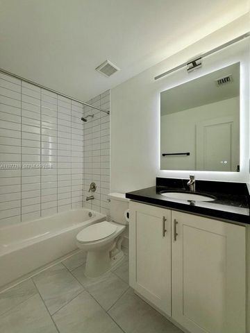 1035 NW 2nd Ave, Fort Lauderdale, FL 33311