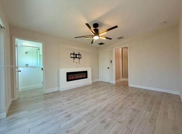 1035 NW 2nd Ave, Fort Lauderdale, FL 33311