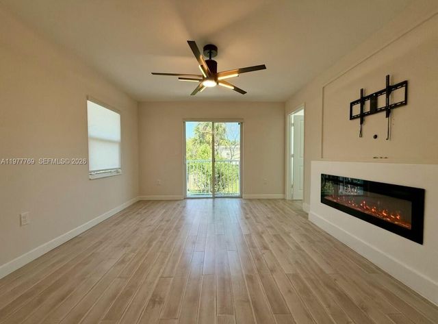 1035 NW 2nd Ave, Fort Lauderdale, FL 33311