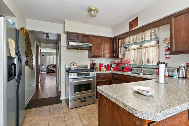 1955 Vermont Street, Blue Island, IL 60406