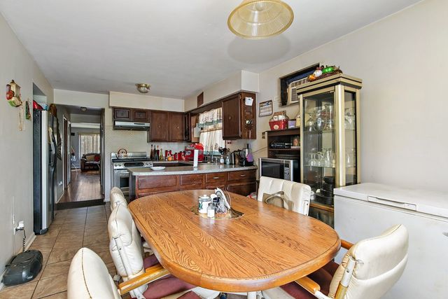1955 Vermont Street, Blue Island, IL 60406