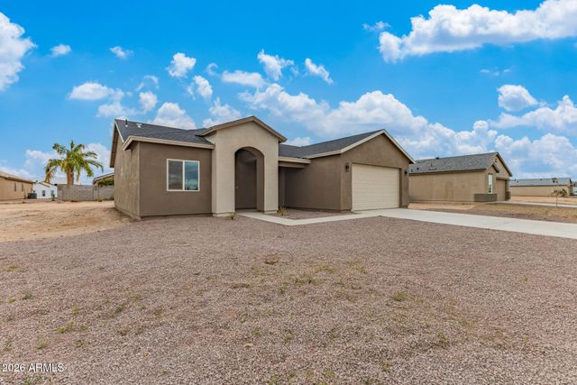 15532 S PATAGONIA Road, Arizona City, AZ 85123