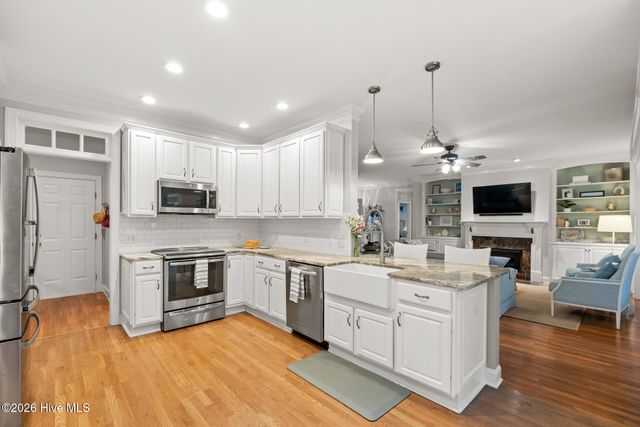 913 Wild Dunes Circle, Wilmington, NC 28411