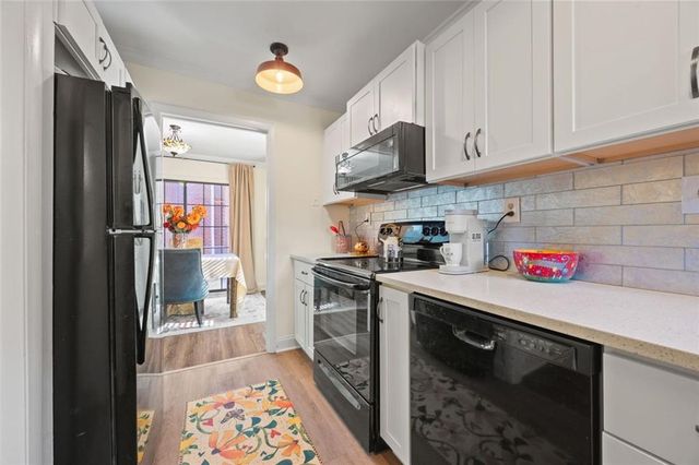 2279 Pernoshal Court, Dunwoody, GA 30338