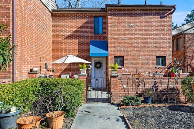 2279 Pernoshal Court, Dunwoody, GA 30338