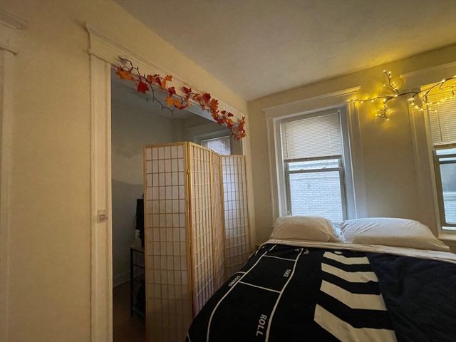 1665 Commonwealth Ave 2, Boston, MA 02135