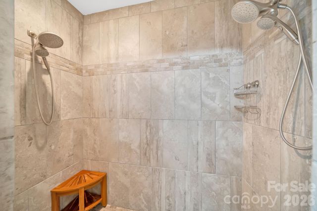 8 Birdhouse Row, Asheville, NC 28801