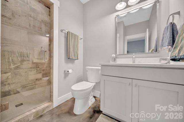 8 Birdhouse Row, Asheville, NC 28801