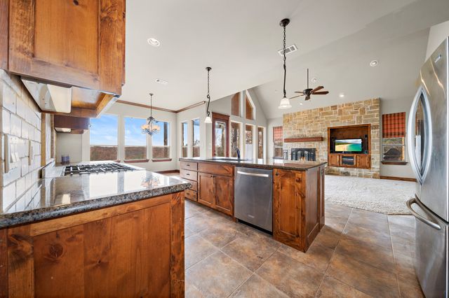 2095 Fm-1238, Iredell, TX 76649