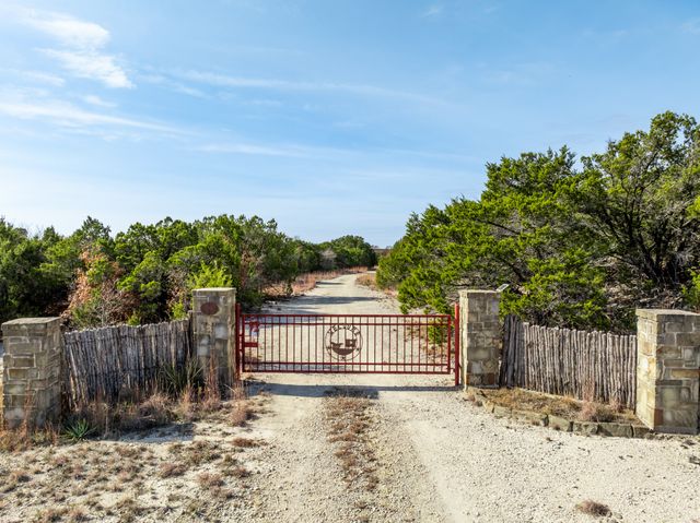 2095 Fm-1238, Iredell, TX 76649