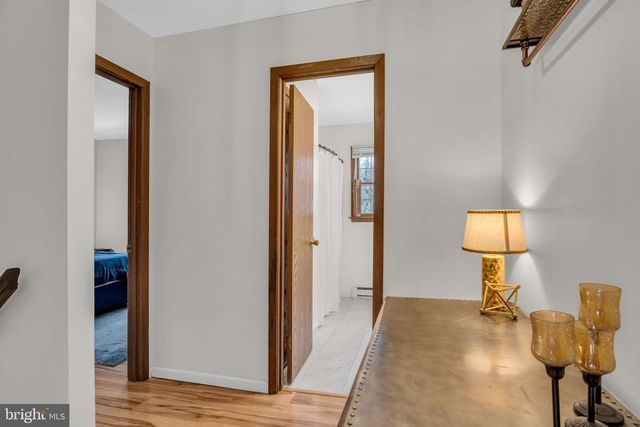 83 QUEEN AVE, Enola, PA 17025