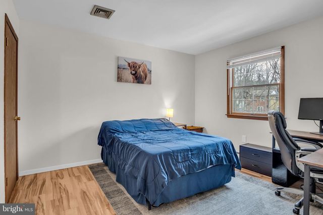 83 QUEEN AVE, Enola, PA 17025